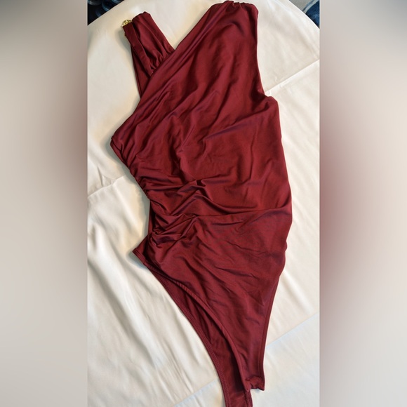 Zara Asymmetrical Burgundy Bodysuit with Embellishment - Picture 3 of 4